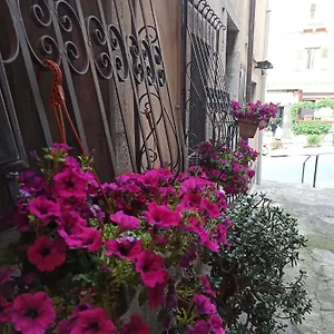 casa-tiziana-taormina.taorminaitalyhotels.com/